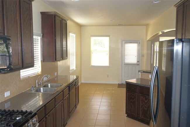 Building Photo - 13415 Nigh Way