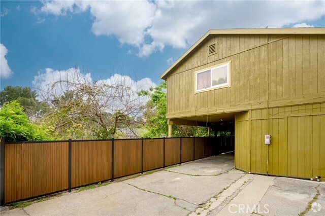Building Photo - 10377 McBroom St Rental