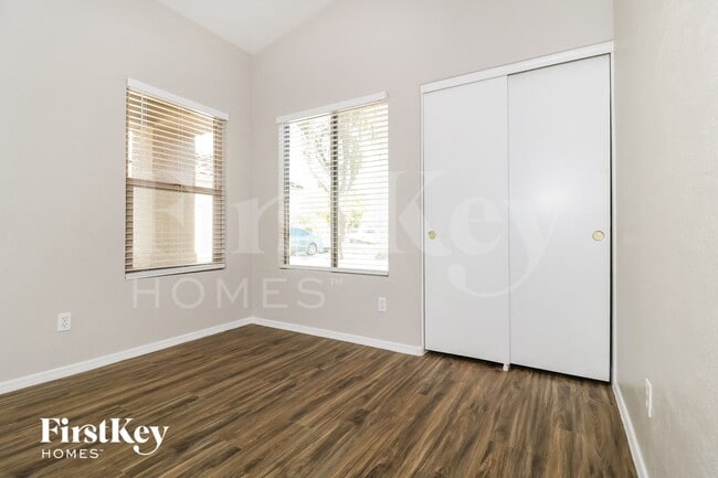 Photo - 14805 W Redfield Rd