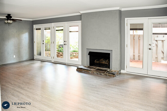 Photo - 510 E Ponce de Leon Ave Townhome