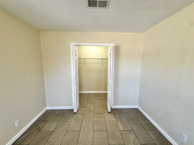 Photo - 1 bedroom 1 bathroom triplex unit Unit F