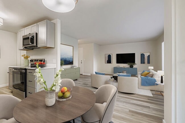 Photo - Beautifully Renovated 1 & 2 Bedroom Apartments in Lynnwood!