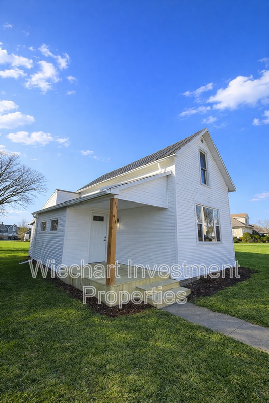 Photo - 867 W Spring St