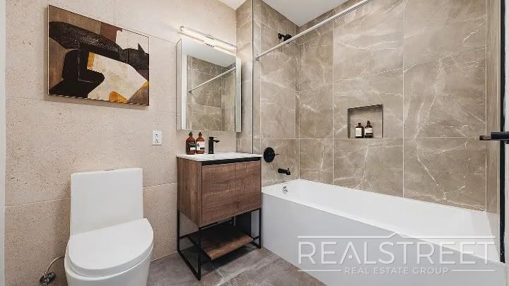 Photo - 1499 Bedford Ave Unidad 9C