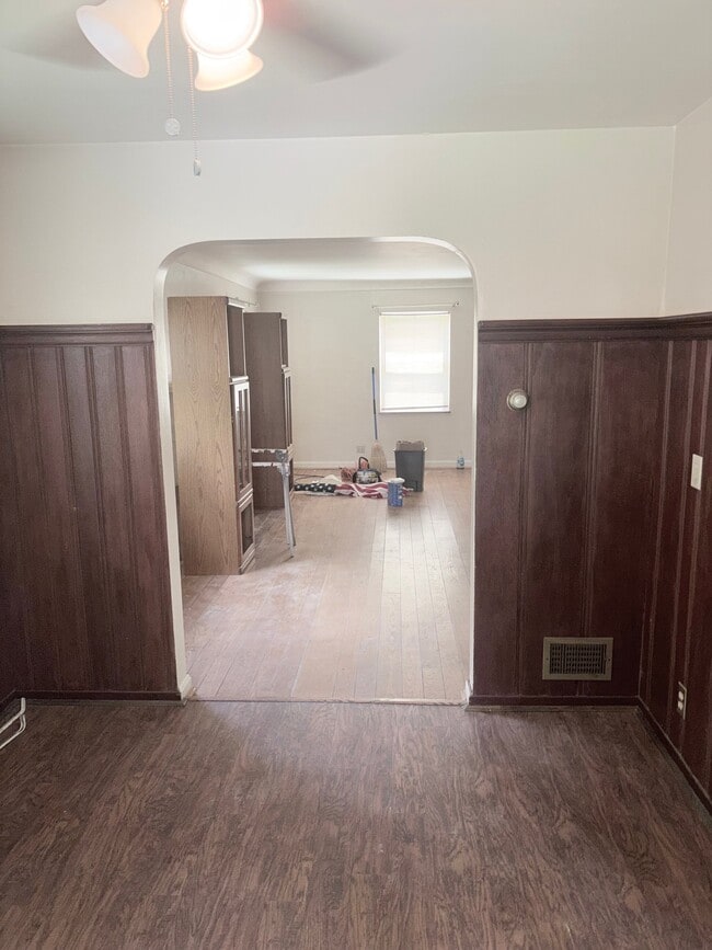 Photo - 1618 S Dixon Cir