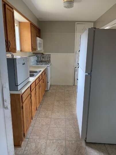 Photo - "Charming 3-Bed Oasis with Spacious Living in Prime Lubbock Location!"