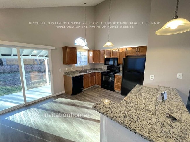 Photo - 13368 Birch Cir