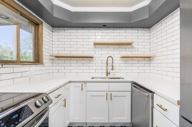 Photo - 4230 Eastlea Dr