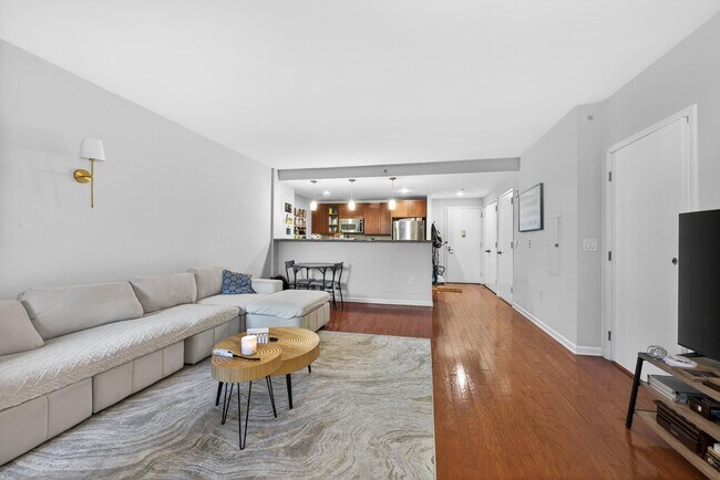 Photo - 700 Grove St Unit 2w