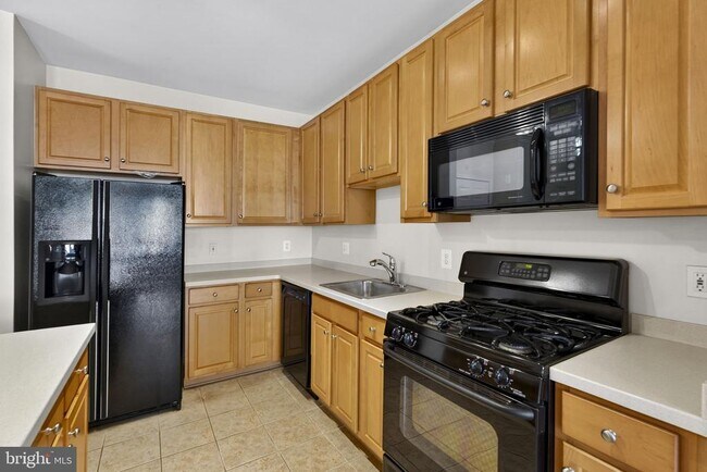 Photo - 12001 Market St Unit 263