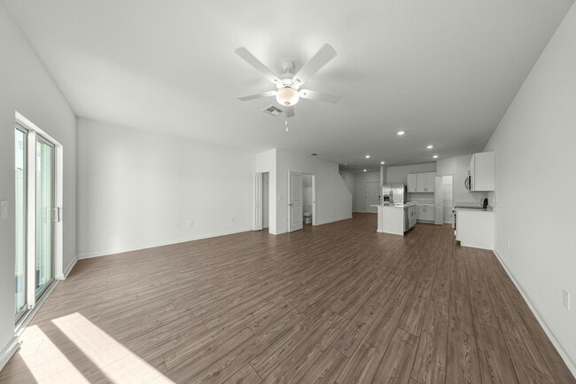 Photo - 4883 SW 81st Lp