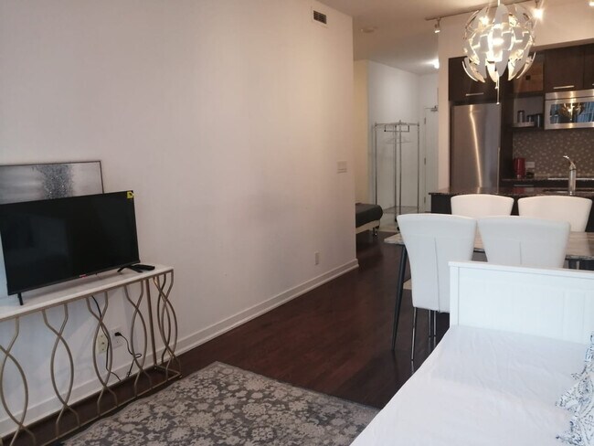 Photo - 12 York St Unit FL10-ID1347727P