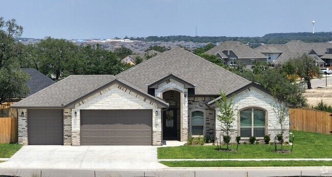 Building Photo - Coming Soon – Spacious 4 Bedroom Home with...