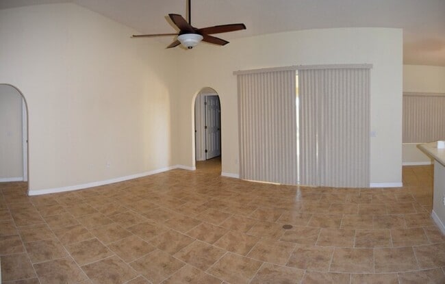 Photo - 10120 SE 67 TERR