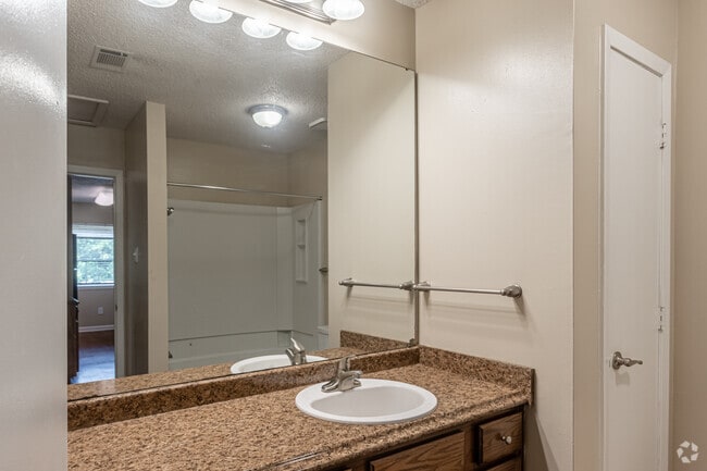 1BR, 1BA - Fairfield
