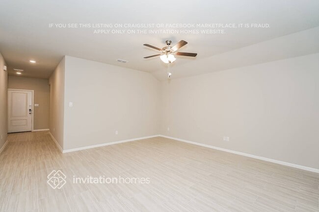 Photo - 444 Kaufman Dr