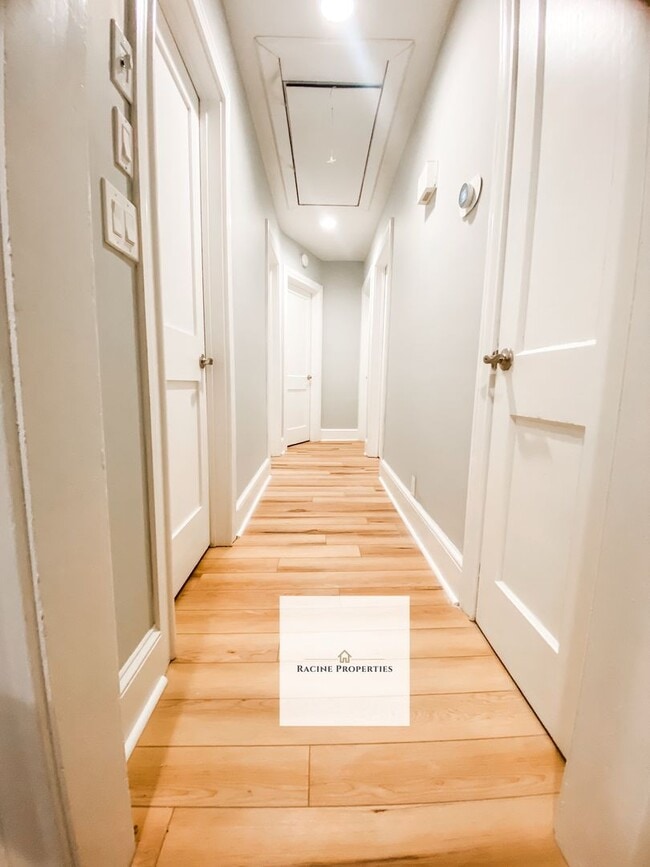 Photo - Newly Renovated Home in Taylors, SC!