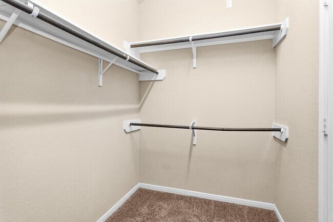 Building Photo - 11502 W Woodmark