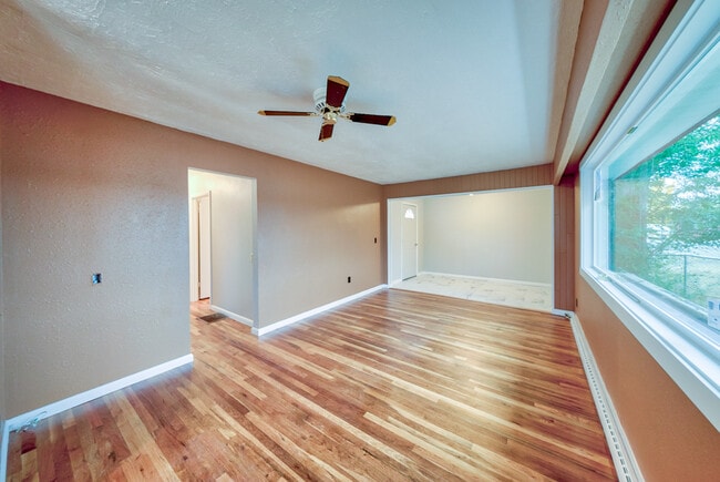 Photo - 1008 N 7th St