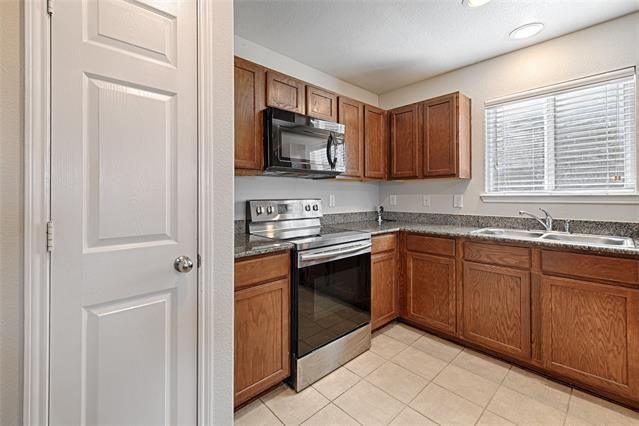 Photo - 1416 Nicholas Lane