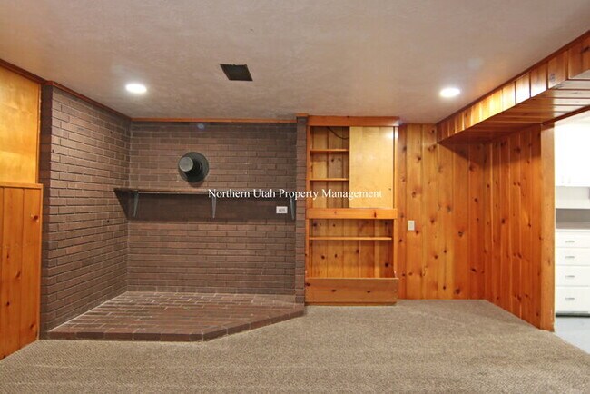 Photo - 2 Bed 1 Bath Unidad B