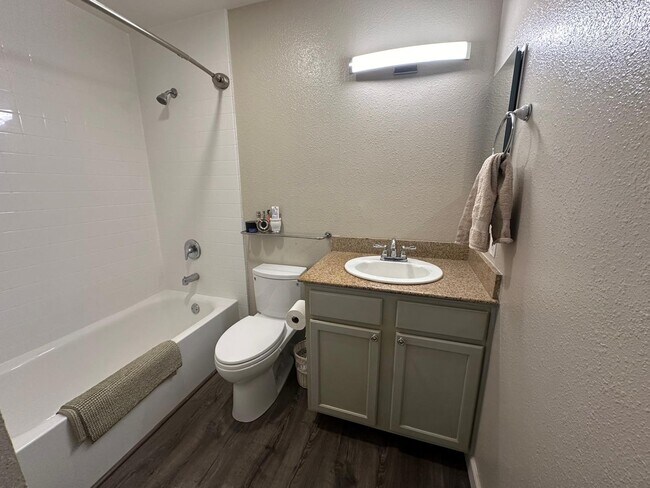 Photo - 41 Grandview St Unit 906