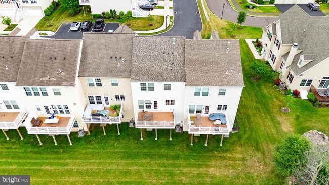 Photo - 303 Ellison Dr