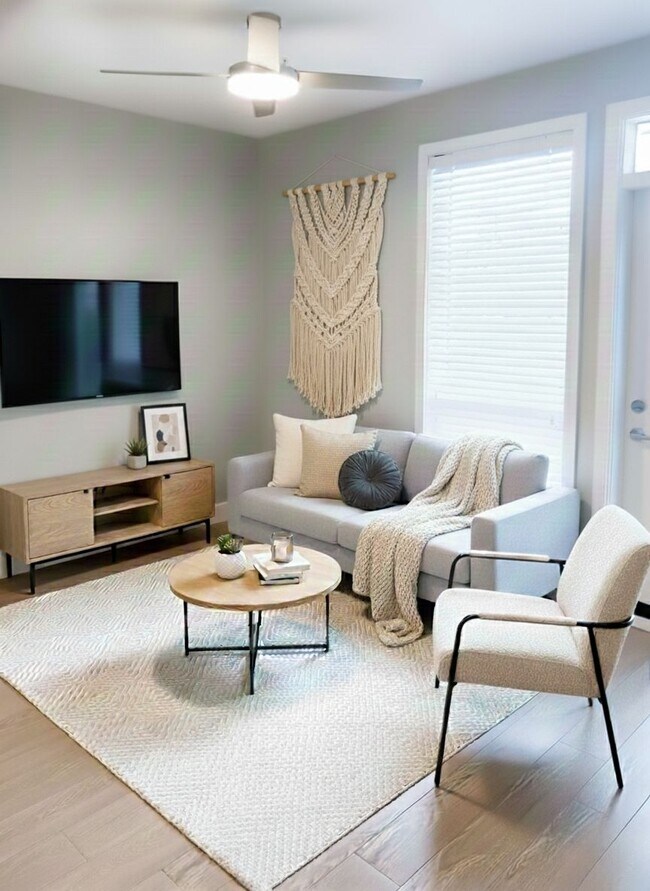 Photo - 45513-45513 Market Way