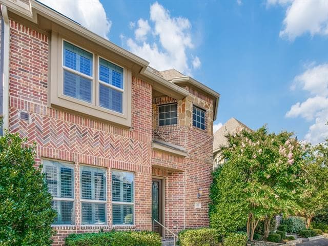 Photo - 1213 Crockett St