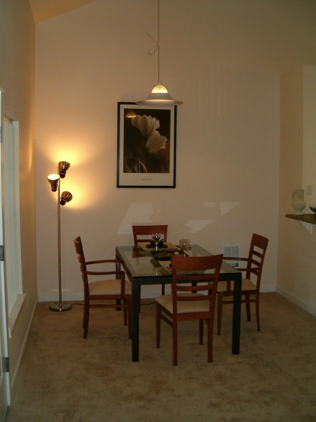 Commons at Sylvan Highlands Apartments