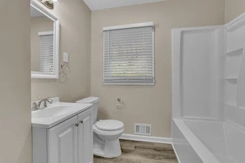 Photo - 1873 Campbellton Rd SW