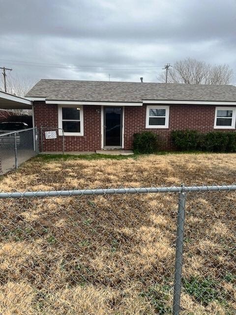 Building Photo - 2807 Vanda Ave
