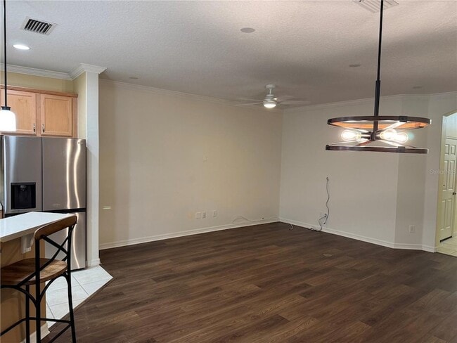 Photo - 1570 Barking Deer Cove