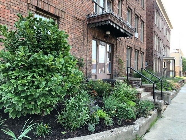 Photo - 1901 Lyndale Ave S Unit 1