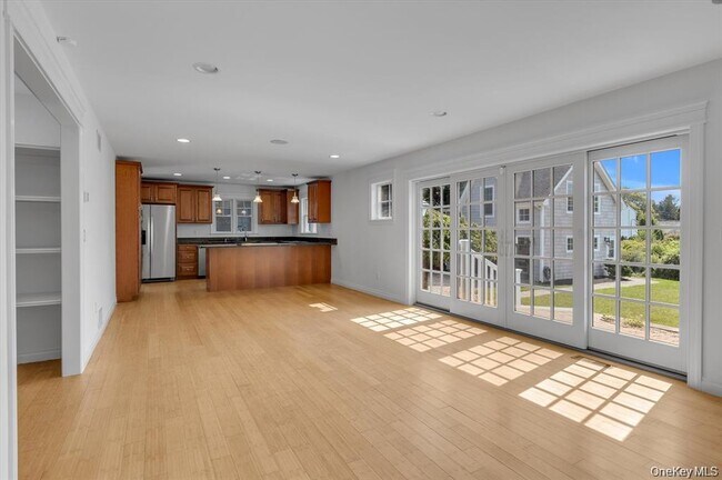 Photo - 1155 Tasker Ln