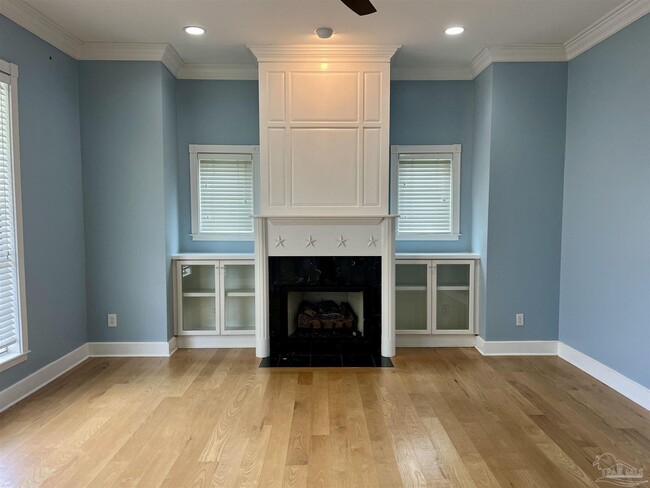 Photo - 326 Deer Point Dr