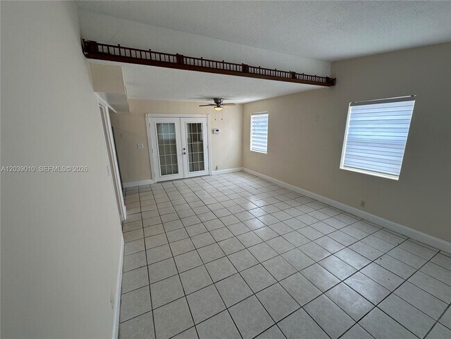 Photo - 4410 SW 39th St