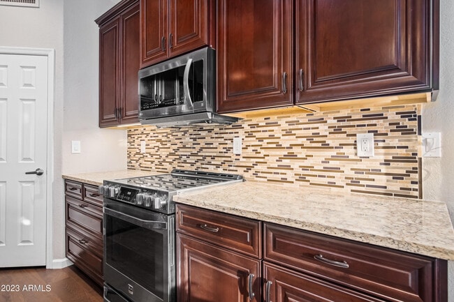 Photo - 24080 N 72nd Pl