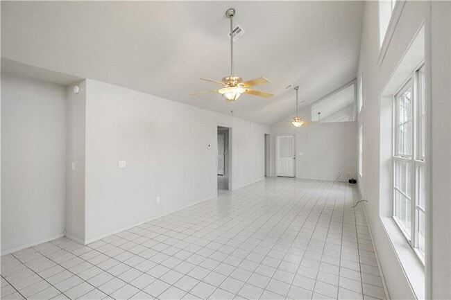 Photo - 1169 NE Monroe St