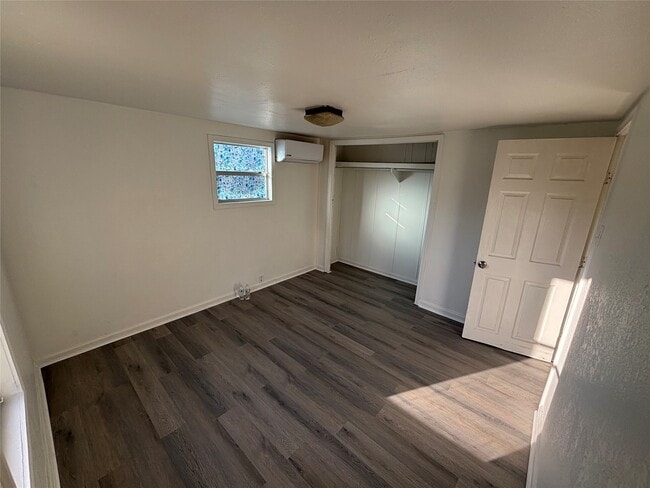 Photo - 11440 Underwood St