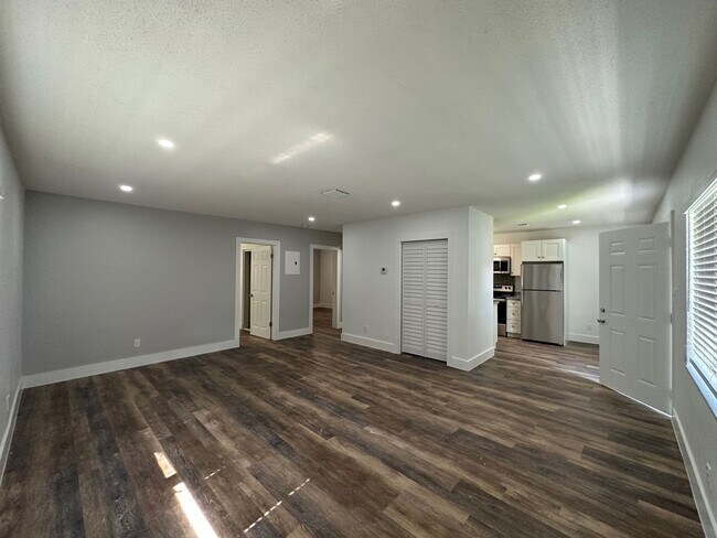 Photo - Edgewood Apartments LLC