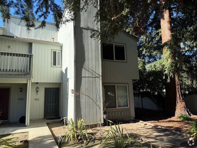 Building Photo - SAN JOSE WEST - Beautifully upgraded townh... Rental