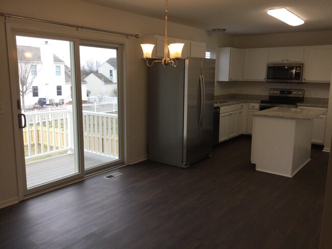 Photo - 7885 Butterfield Ln