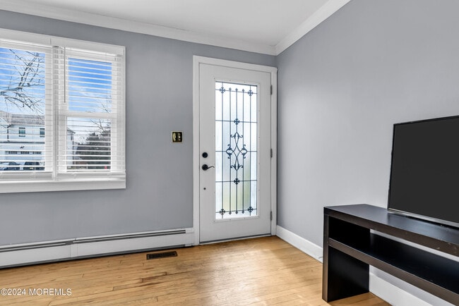 Photo - 329 Yorke Ave