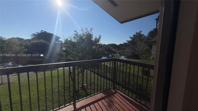 Building Photo - 9788 Nob Hill Ct Unit 9788