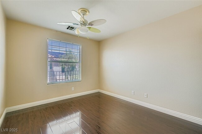 Photo - 5986 Ambleshire Ave