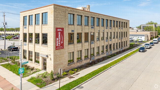 Building Photo - The Bank Rental