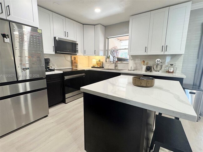 Photo - 14849 SW 114th Ct