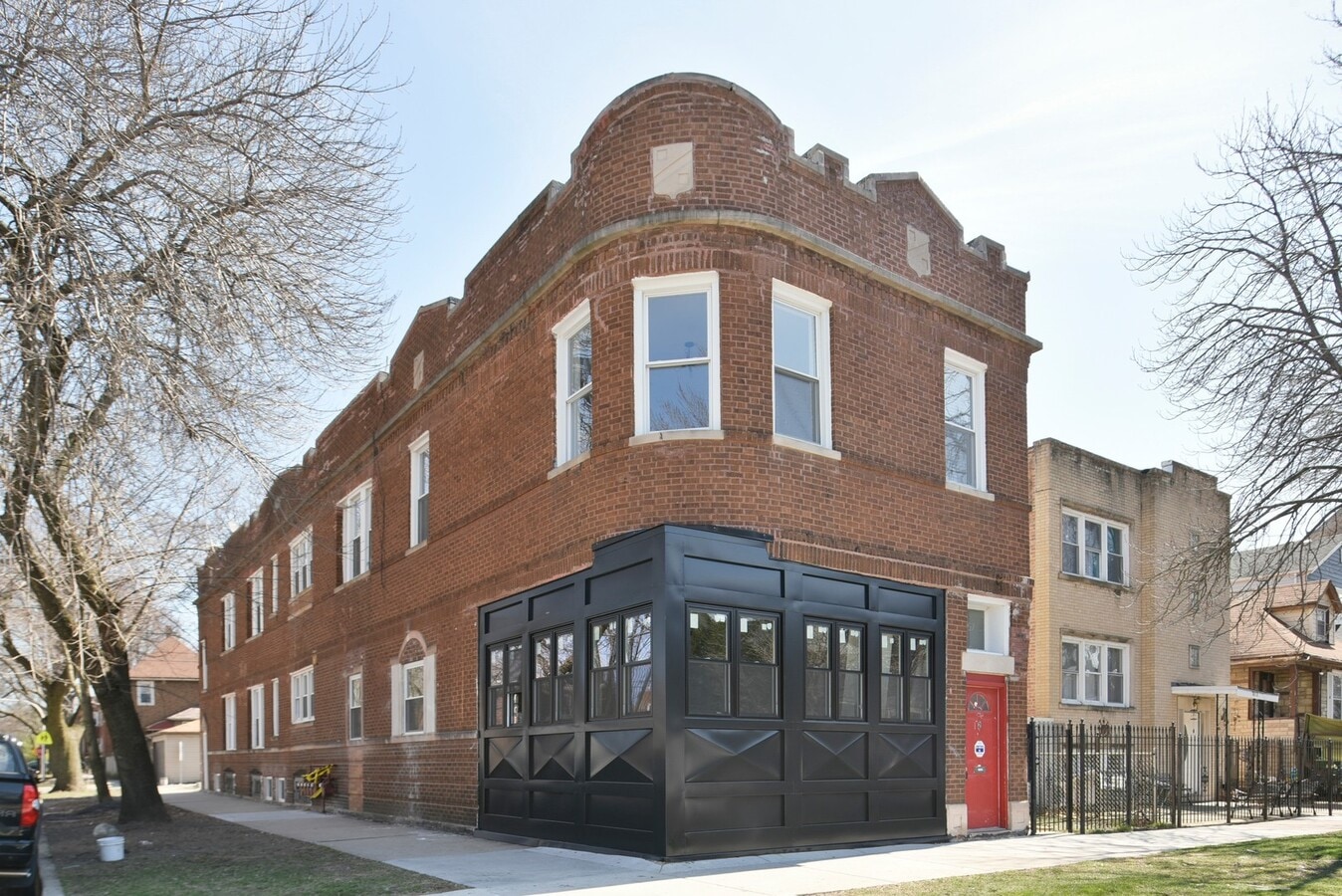Photo - 3549 W Berteau Ave House