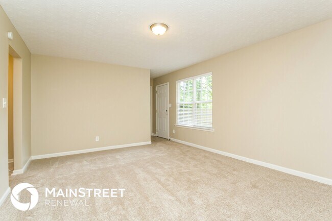 Photo - 308 Barr Cir